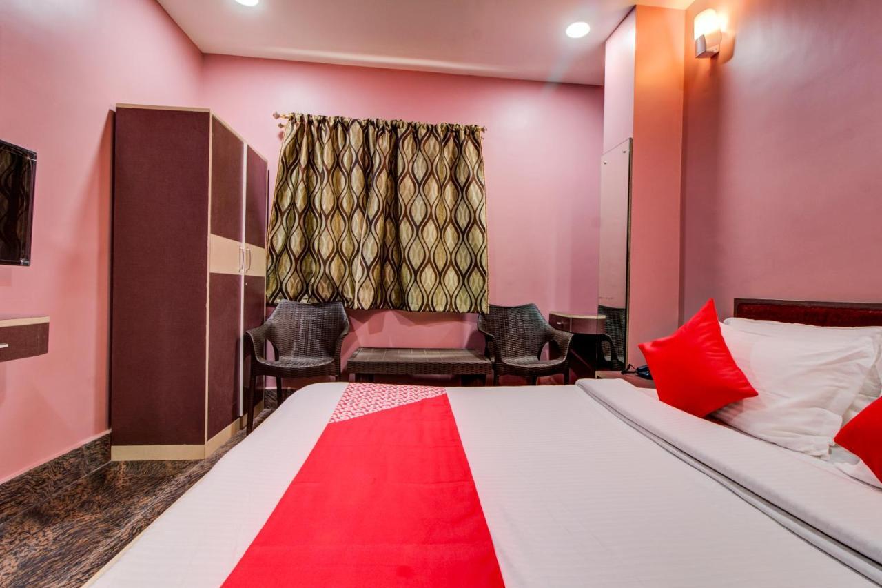 Oyo 16871 Anant Home Stay Shillong Exterior foto