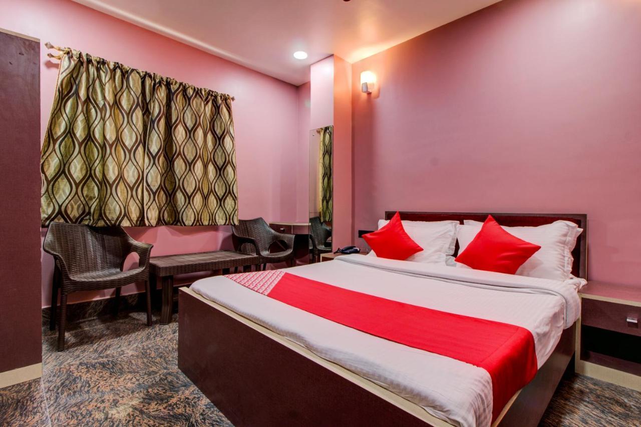 Oyo 16871 Anant Home Stay Shillong Exterior foto